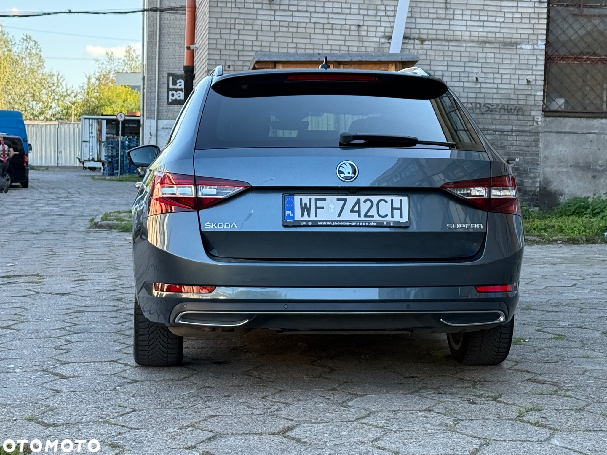 Skoda Superb Combi 1.8 TSI DSG SportLine - 5