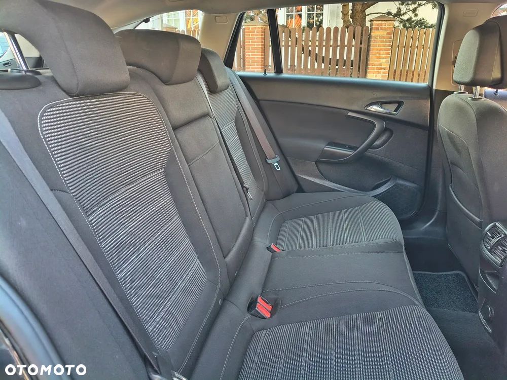 Opel Insignia 2.0 CDTI - 32