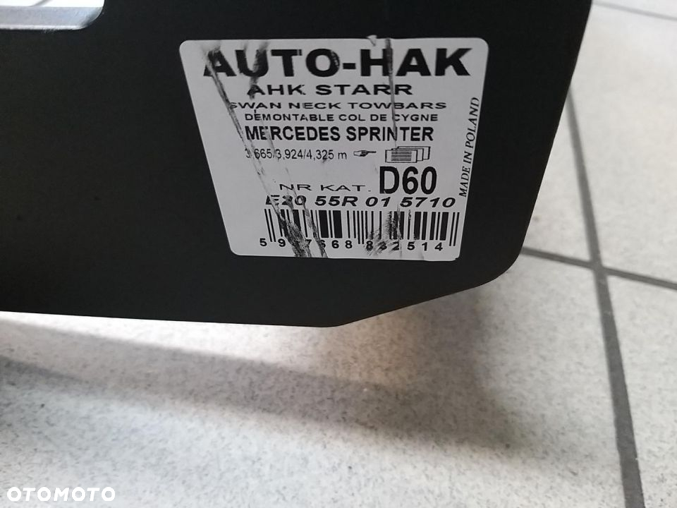 HAK MERCEDES SPRINTER od  6.2018- 3,665/3,924/4,325m, zabudowanyblaszak, bez stopnia,  FWD RWD - 3