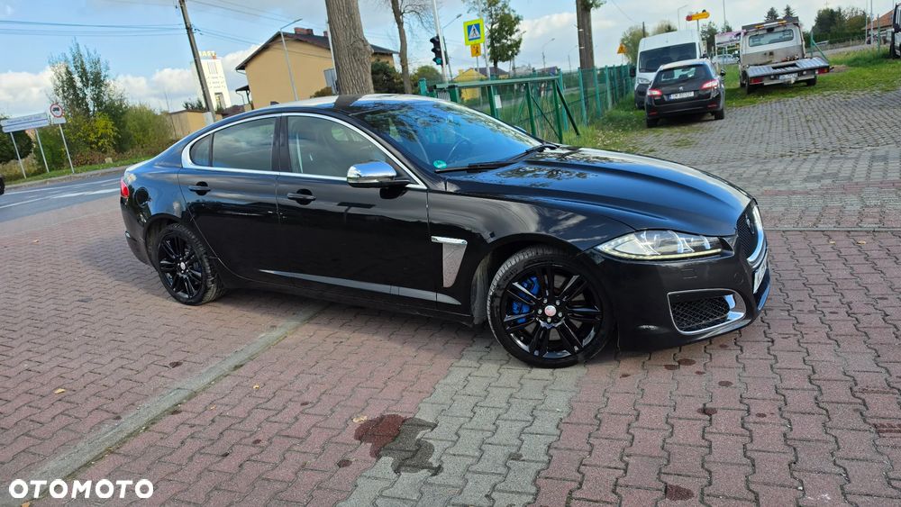 Jaguar XF 3.0 V6 S Luxury - 38