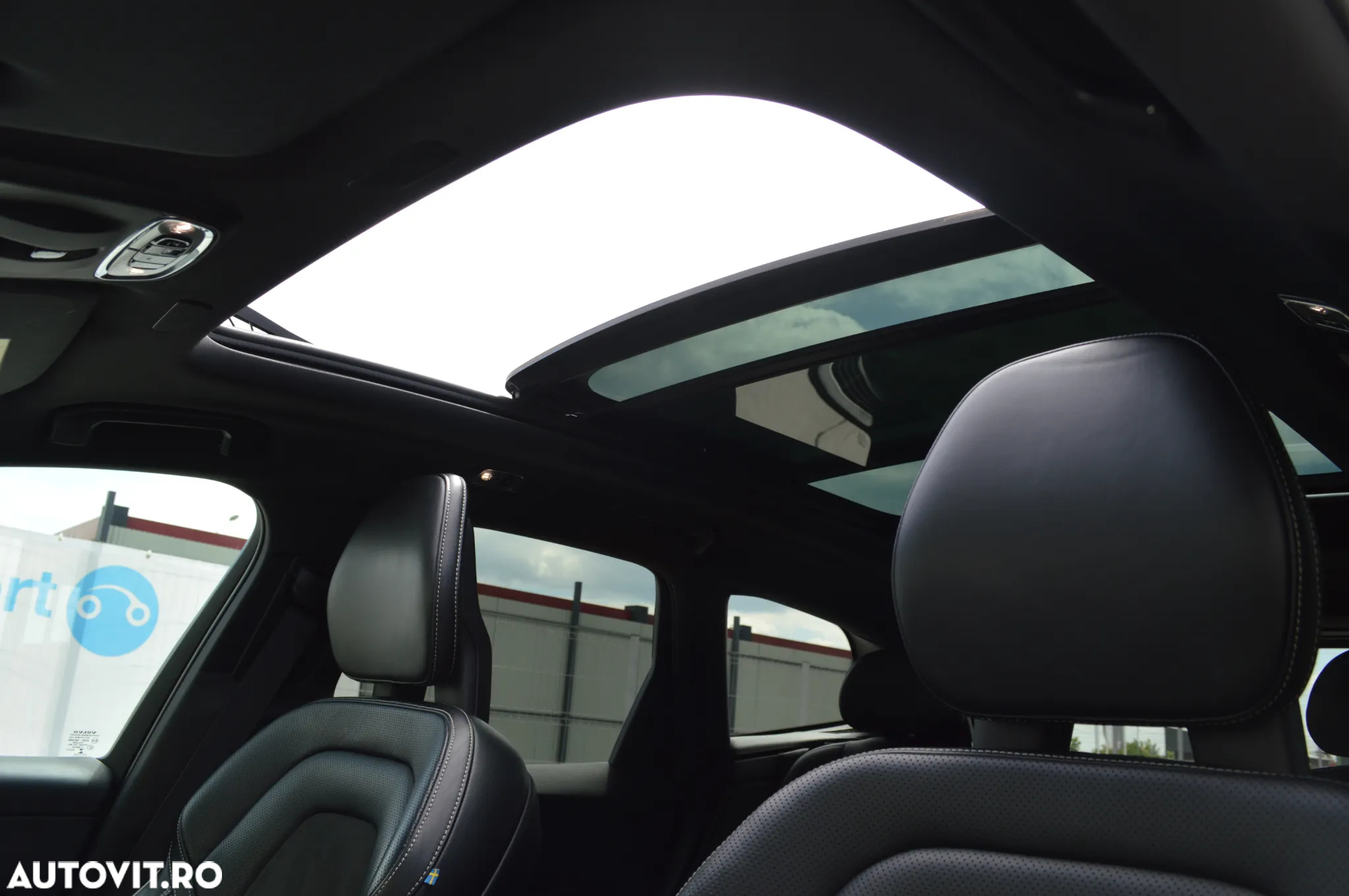 Volvo XC 60 T5 AWD Geartronic RDesign - 6