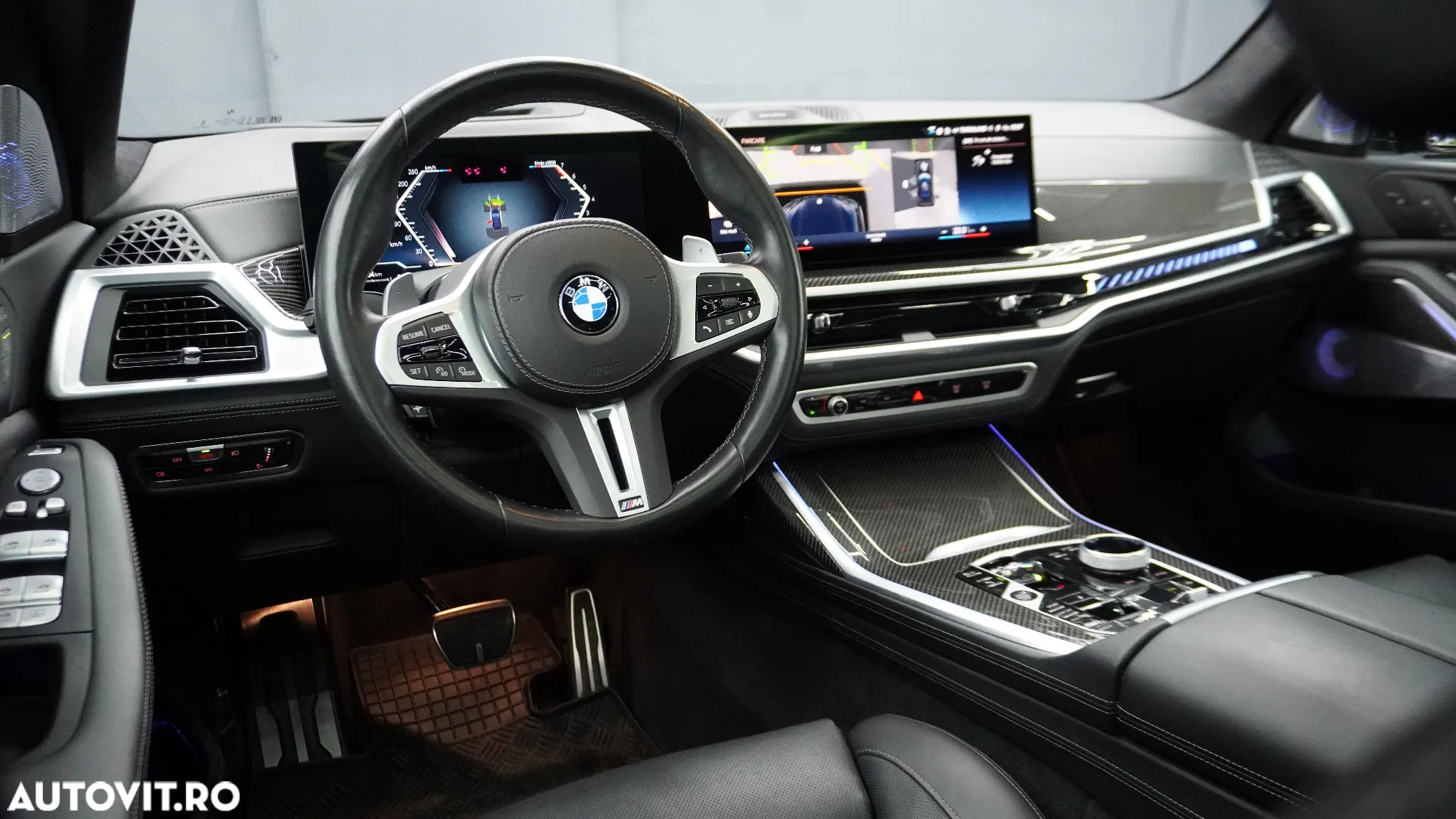 BMW X7 M60i xDrive AT MHEV - 11