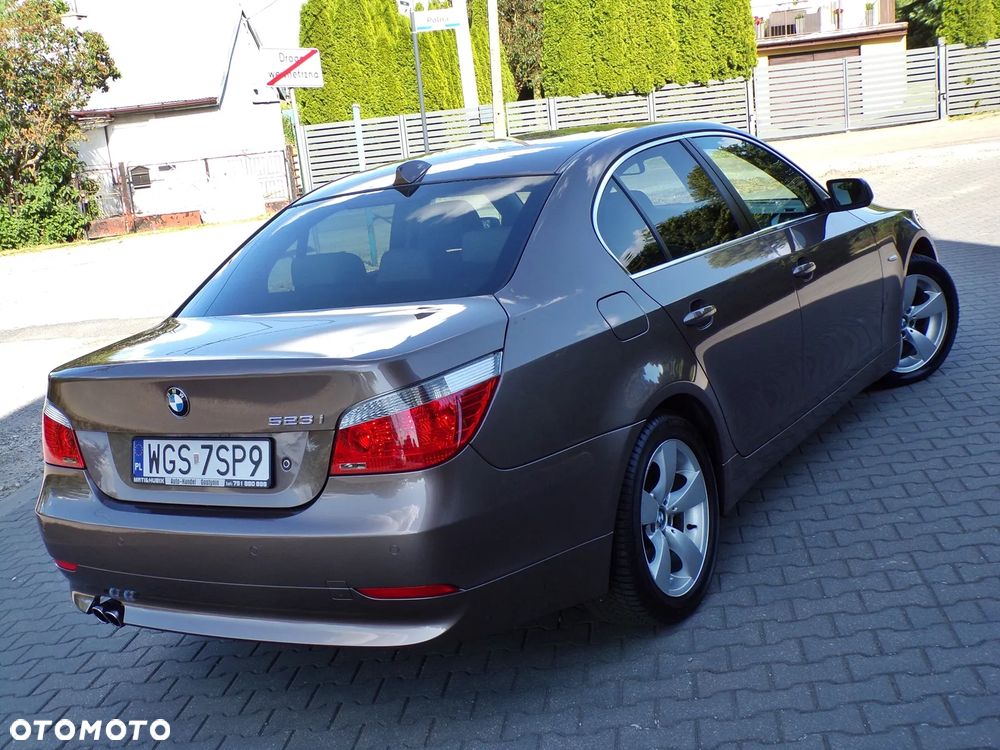 BMW Seria 5 - 12