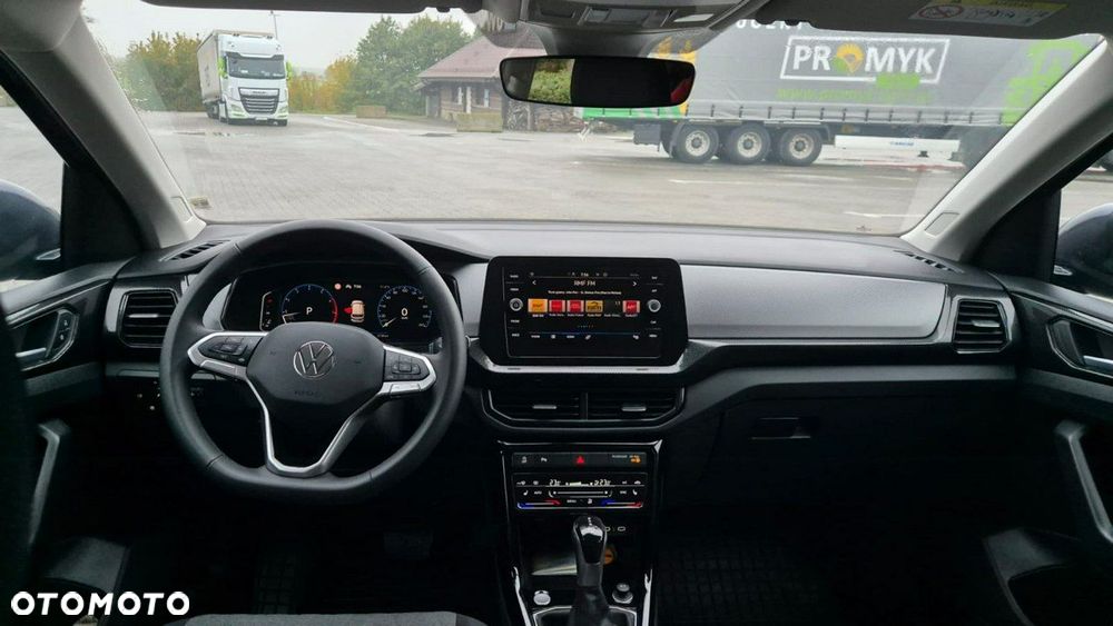 Volkswagen T-Cross - 13