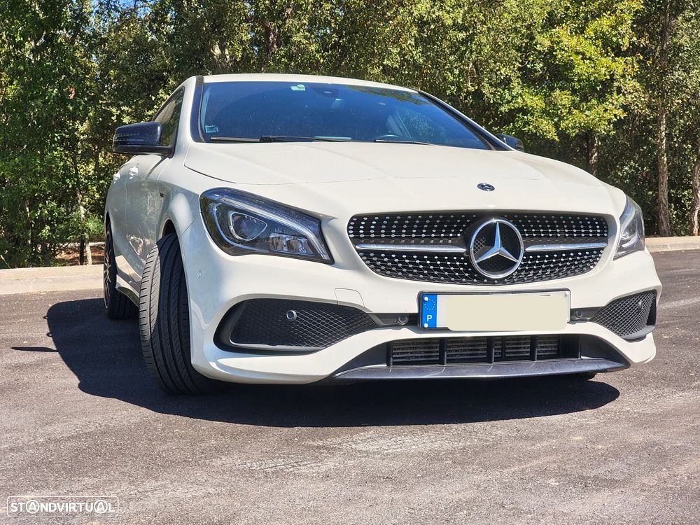 Mercedes-Benz CLA 200 d Shooting Brake AMG Line - 8