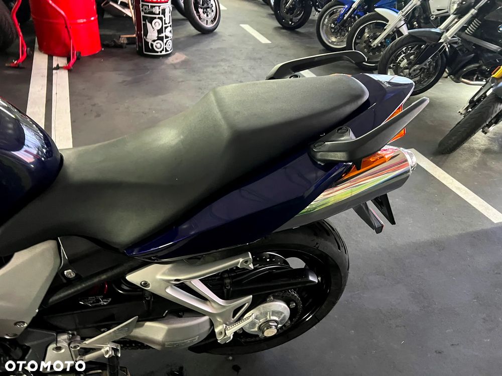 Honda VFR - 10