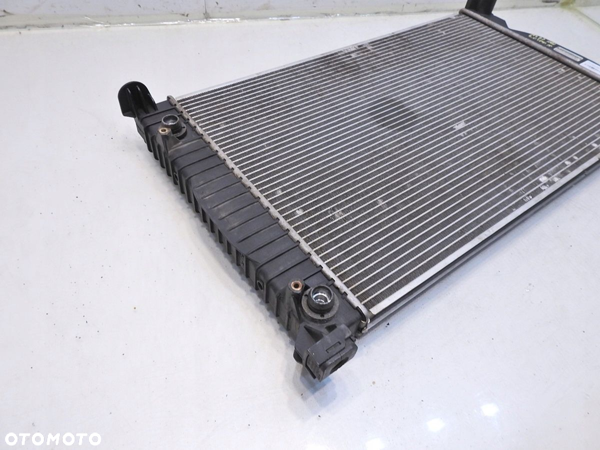 CHŁODNICA WODY AUDI A4 B7 2.0 TFSI 8E0121251AP - 8