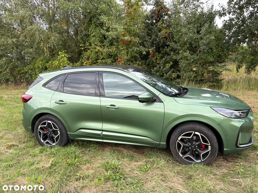Ford Kuga - 2