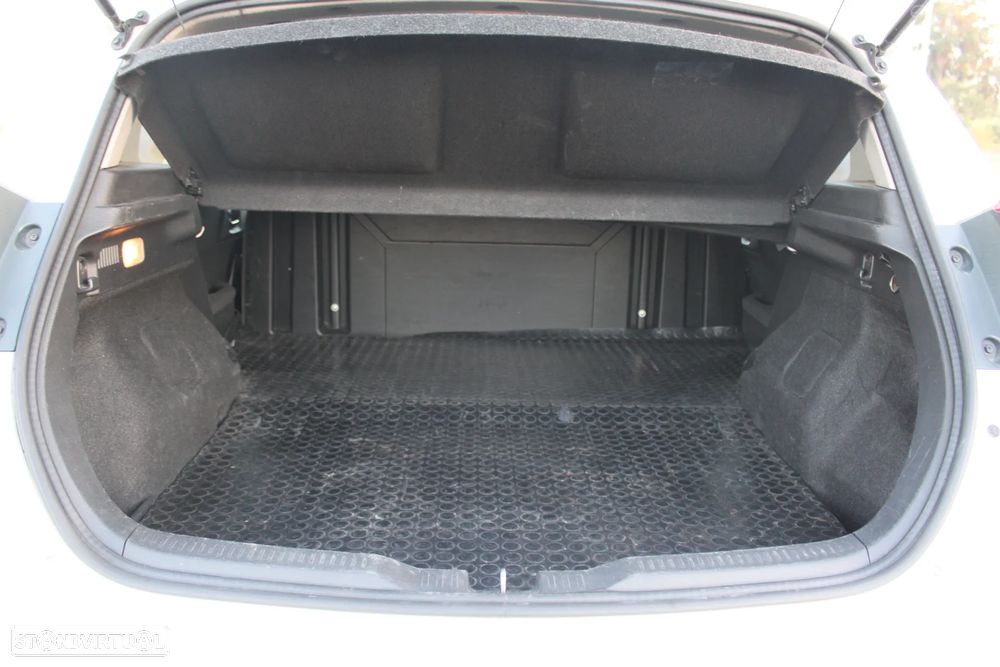Toyota Auris 1.4 D-4D Comfort - 25