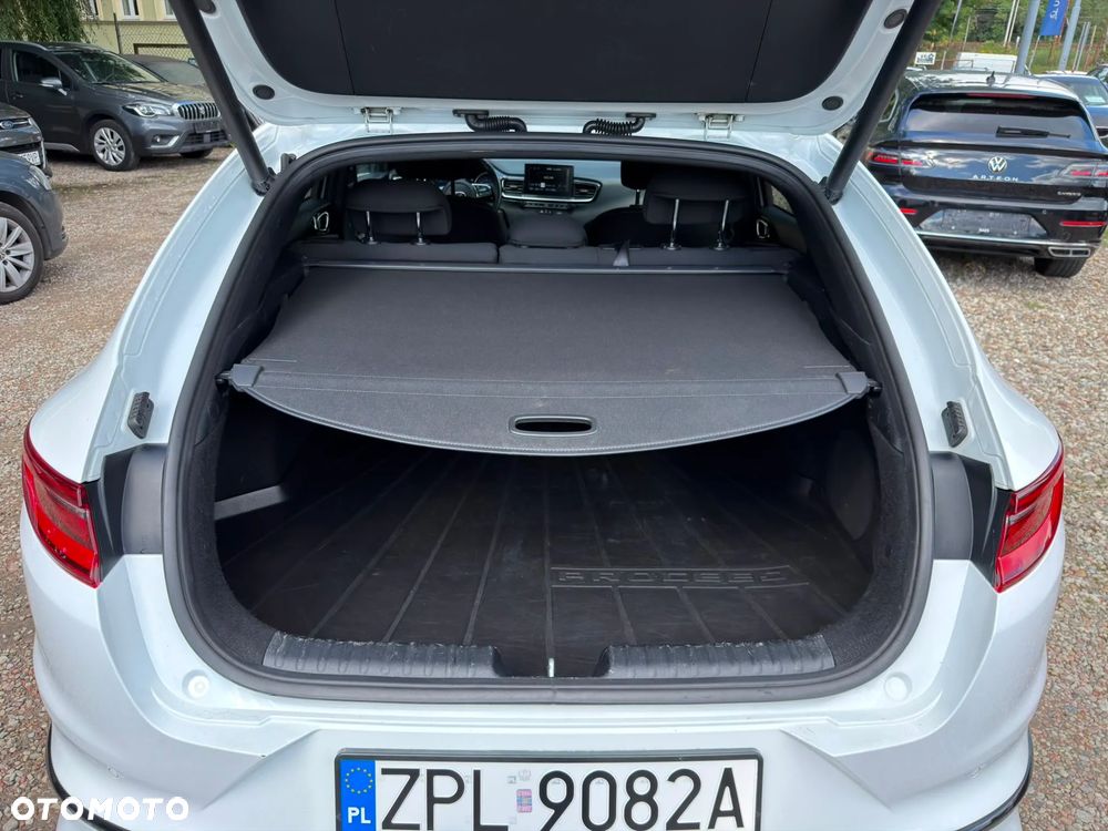 Kia ProCeed - 14
