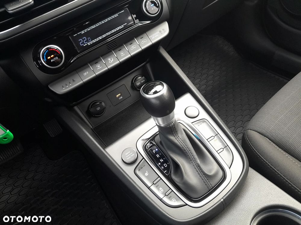 Hyundai Kona 1.0 T-GDI Style DCT - 16