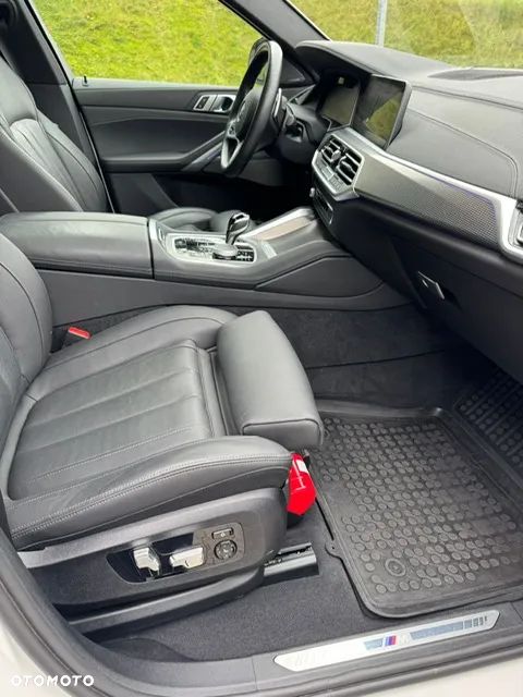 BMW X6 xDrive30d - 13