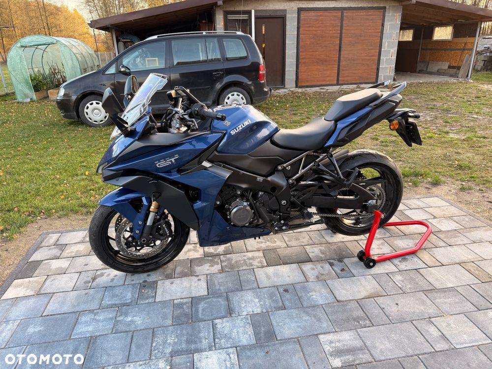 Suzuki GSX 1000 - 2