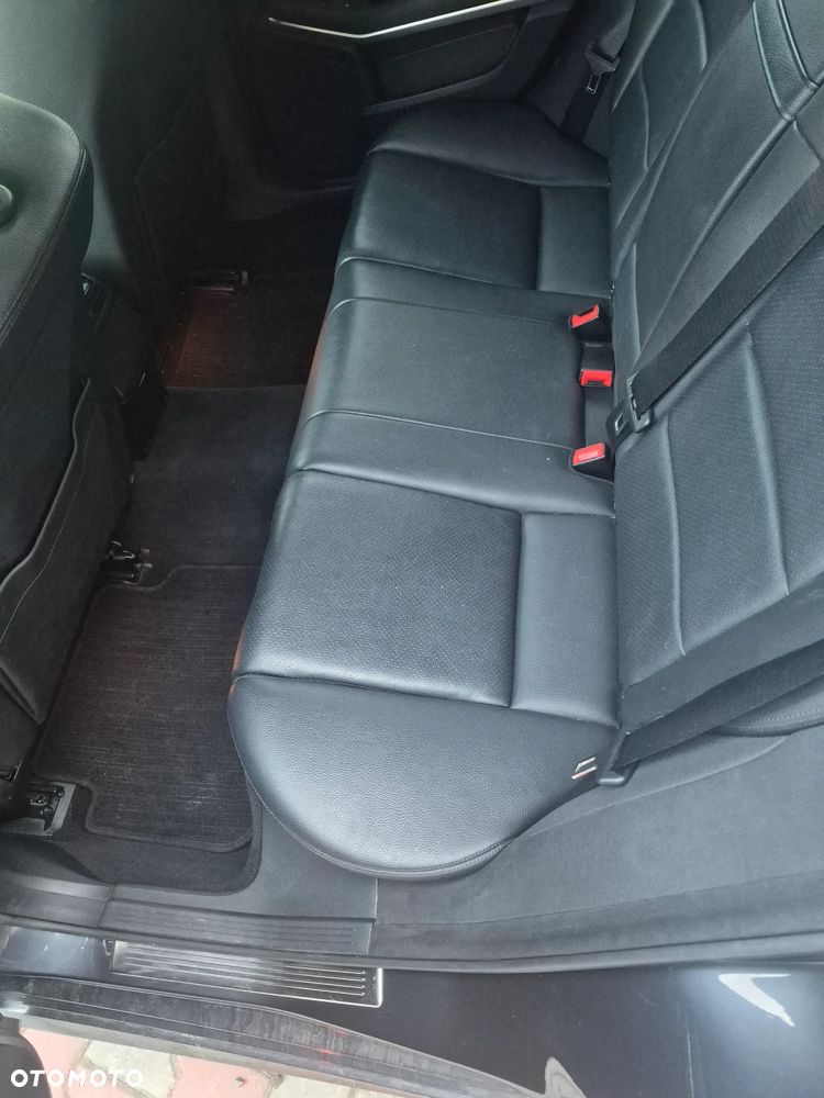 Mercedes-Benz Klasa E 200 CDI DPF BlueEFFICIENCY - 8