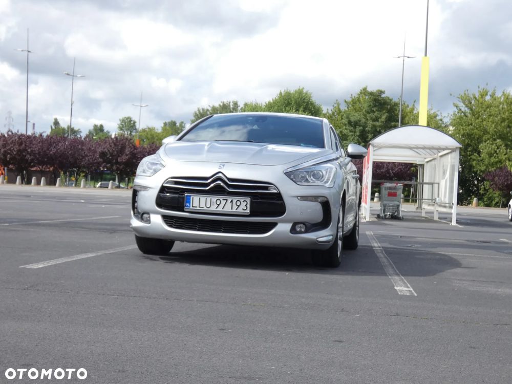 Citroën DS5 Hybrid4 - 2