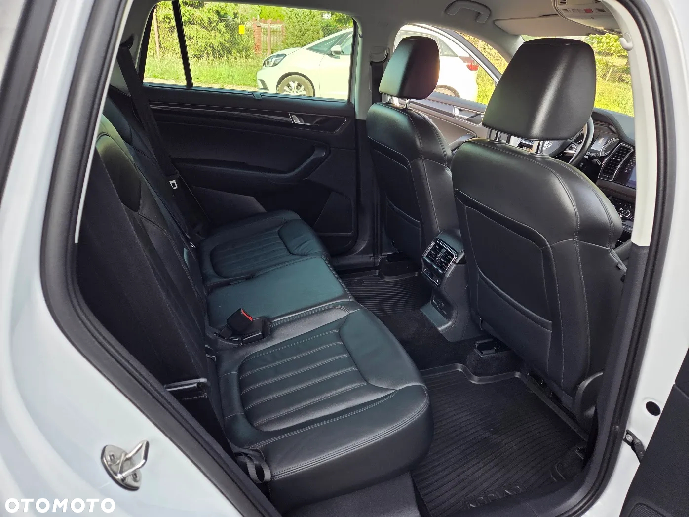 Skoda Kodiaq 2.0 TDI 4x4 L&K DSG - 14
