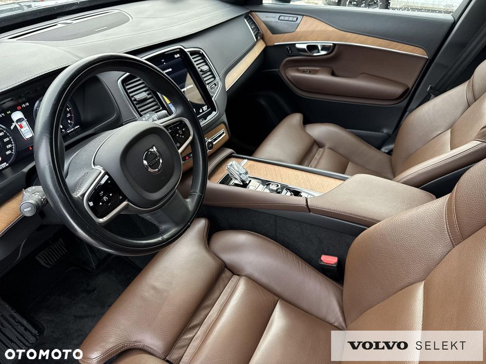 Volvo XC 90 - 10