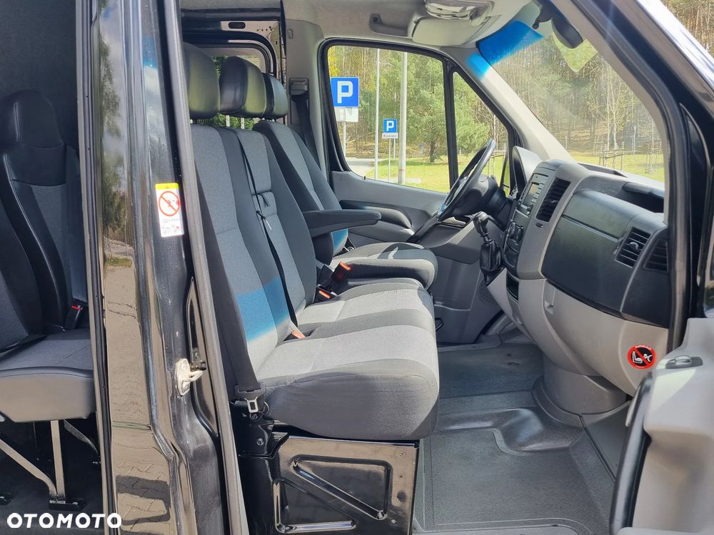 Volkswagen Crafter - 13