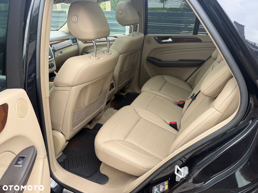 Mercedes-Benz ML 350 BlueTEC 4MATIC 7G-TRONIC - 14