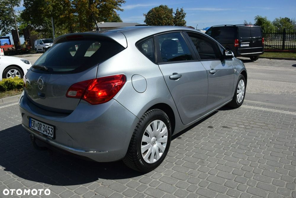 Opel Astra 1.6 Active EU6 - 10