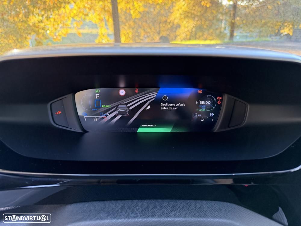 Peugeot 408 1.6 Hybrid Allure Pack e-EAT8 - 23