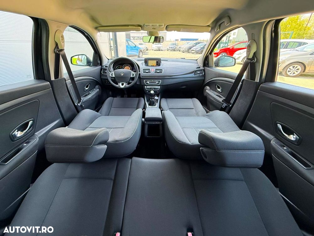 Renault Megane 1.5 dCI Privilege - 24