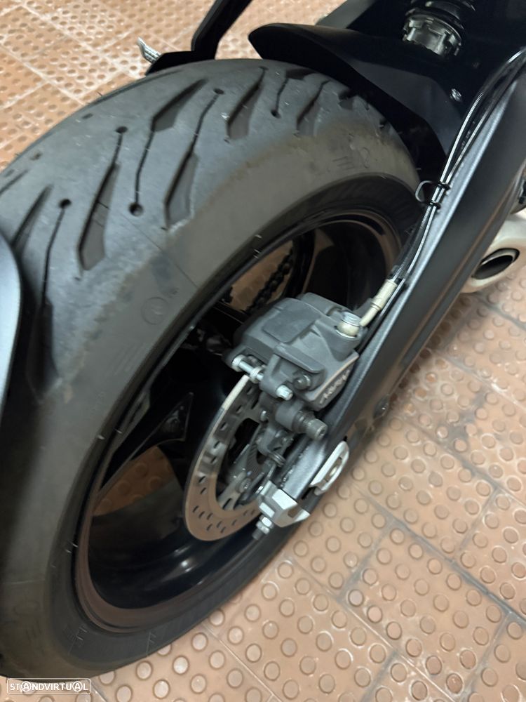 Triumph Trident Trident 660 - 14