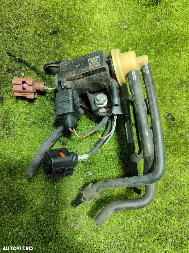 ELECTROVALVA TURBO VACUUM (2 BUC.) MERCEDES BENZ A180 CDI BlueEFFICIENCY W176 2015 1.5 DIESEL / HATCHBACK 2012-2018 / VOLKSWAGEN PASSAT B7 2.0 DIESEL 2014 / BREAK (Universal) 2010-2014 COD OEM 8200790180 / 1K0906627B - 2