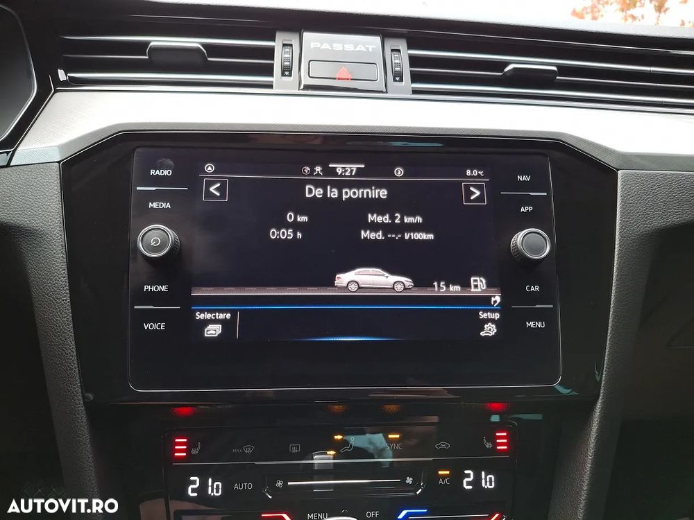 Volkswagen Passat 2.0 TDI DSG Comfortline - 19