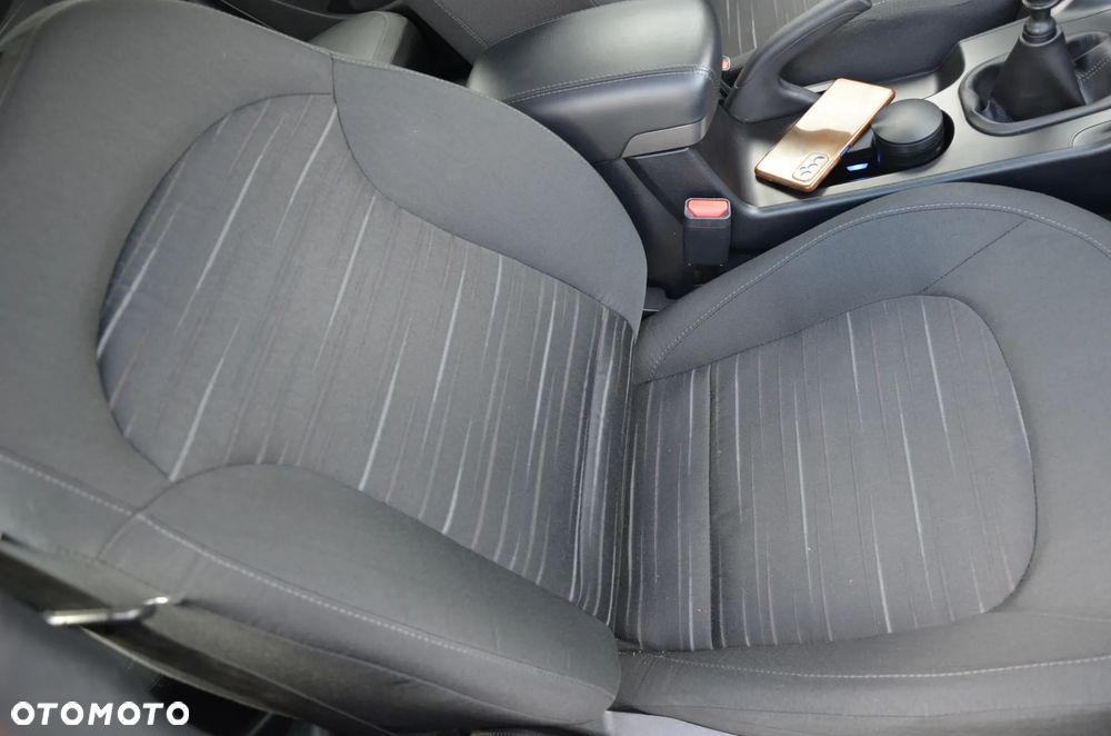 Hyundai ix35 1.7 CRDi 2WD Classic - 29