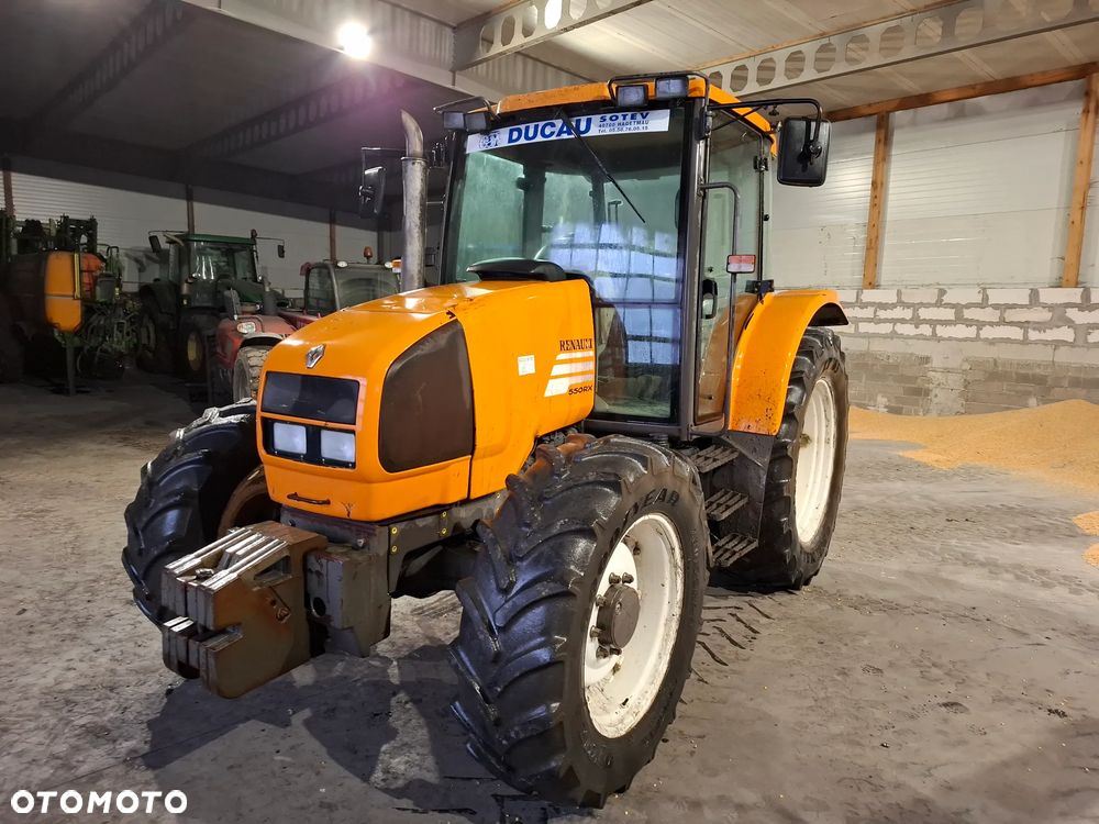 Renault Ares 550 - 1