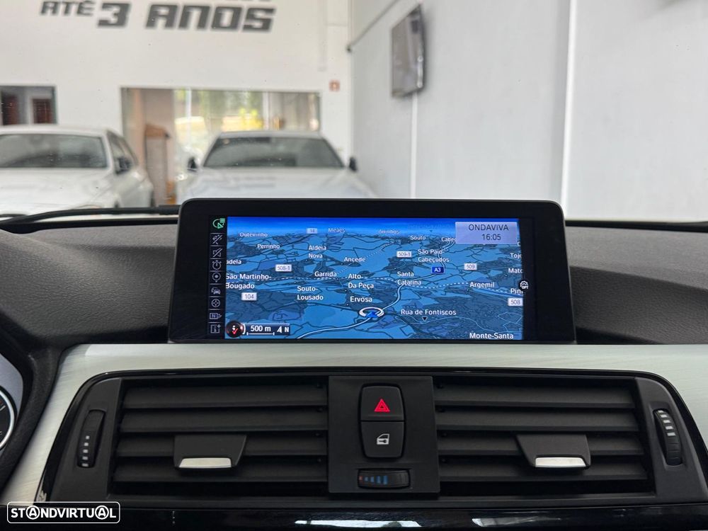 BMW 320 d Pack M Auto - 19