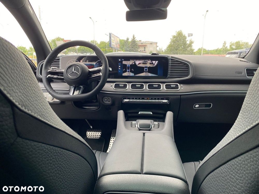 Mercedes-Benz GLE - 29