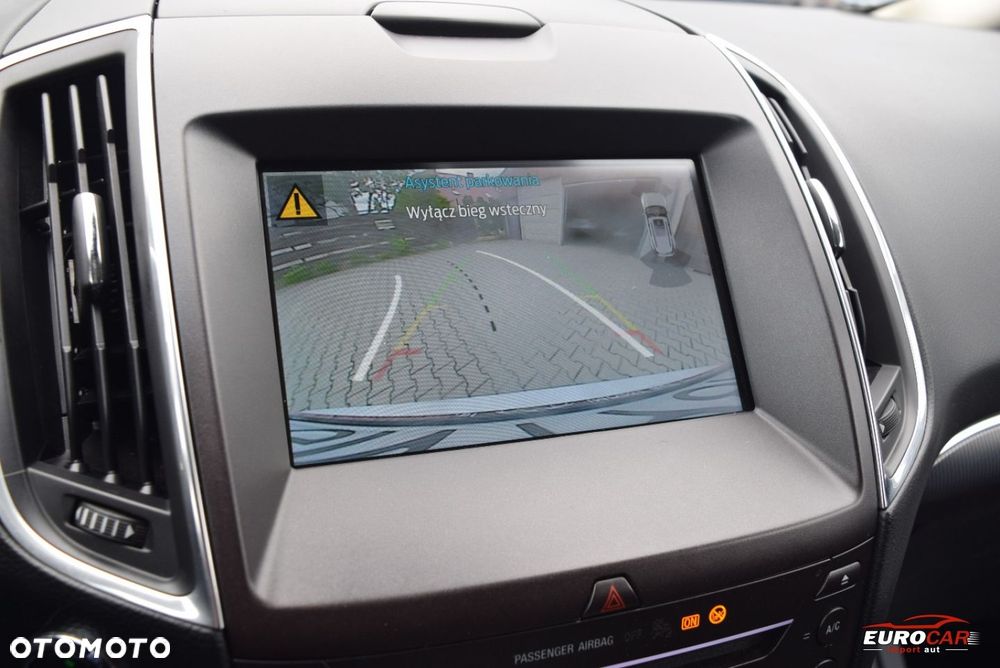 Ford S-Max - 24