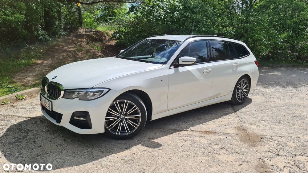 BMW Seria 3 320d M Sport - 3