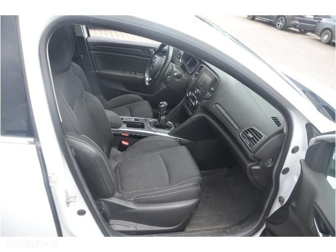Renault Megane - 25