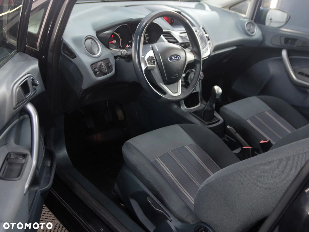 Ford Fiesta 1.25 SYNC Edition - 17