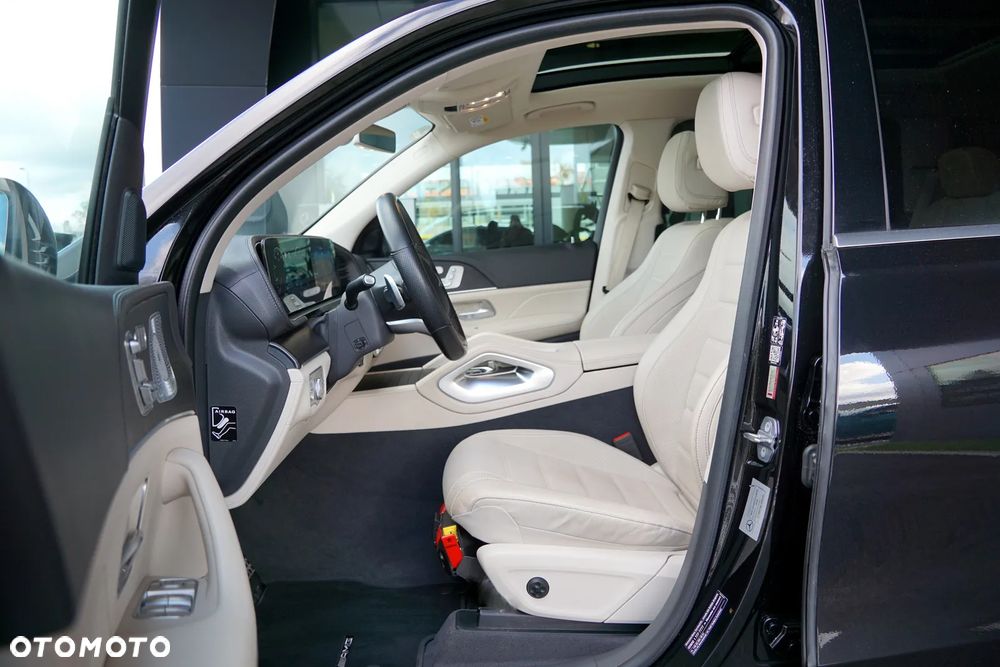 Mercedes-Benz GLS 400 d 4-Matic - 11