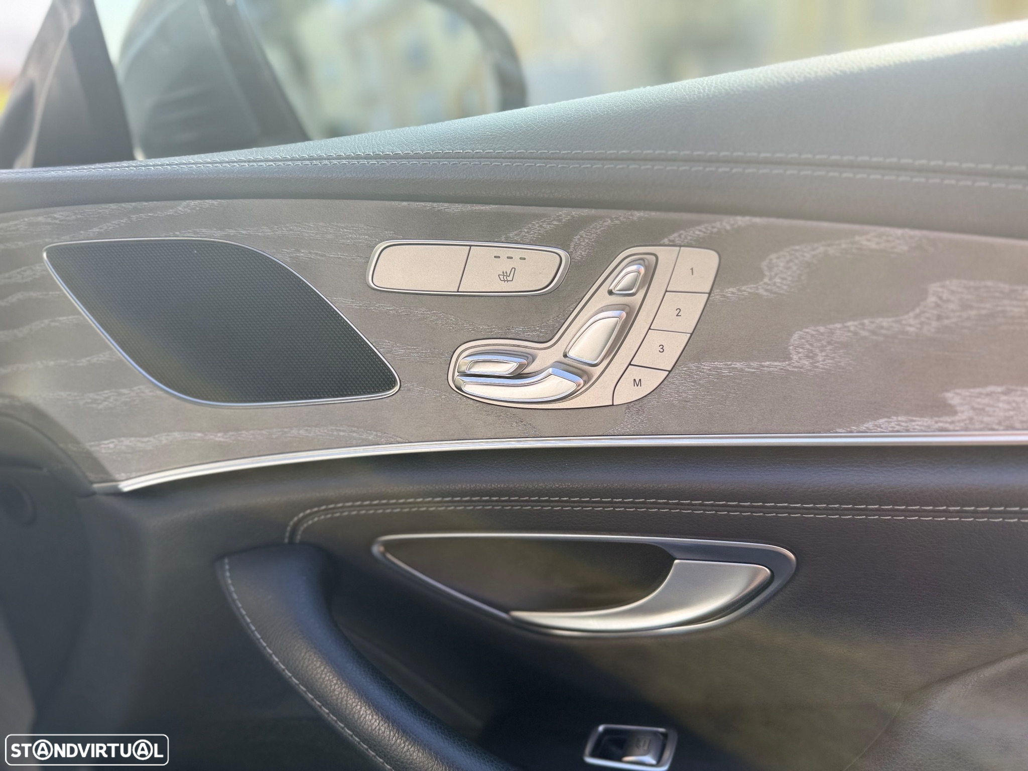 Mercedes-Benz CLS 400 d 4Matic - 9