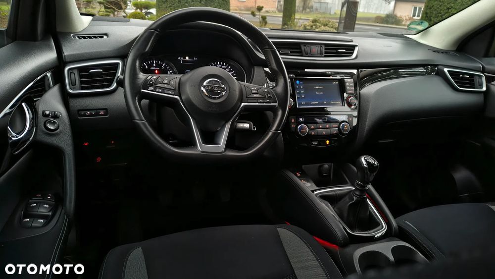 Nissan Qashqai 1.6 DIG-T 360 - 11