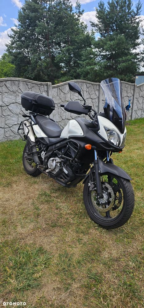 Suzuki V-STROM - 1
