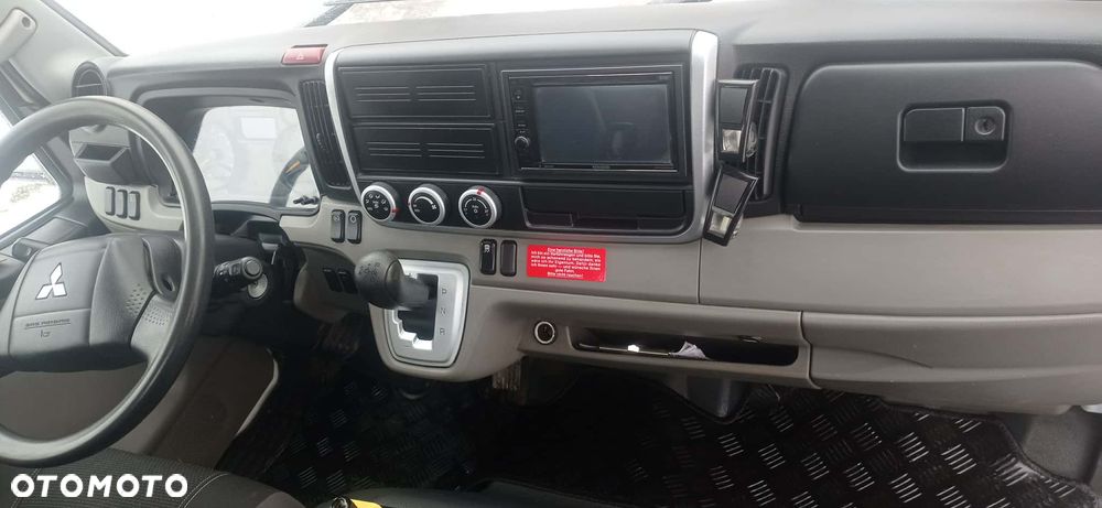 Mitsubishi Fuso Canter 3s15 - 11