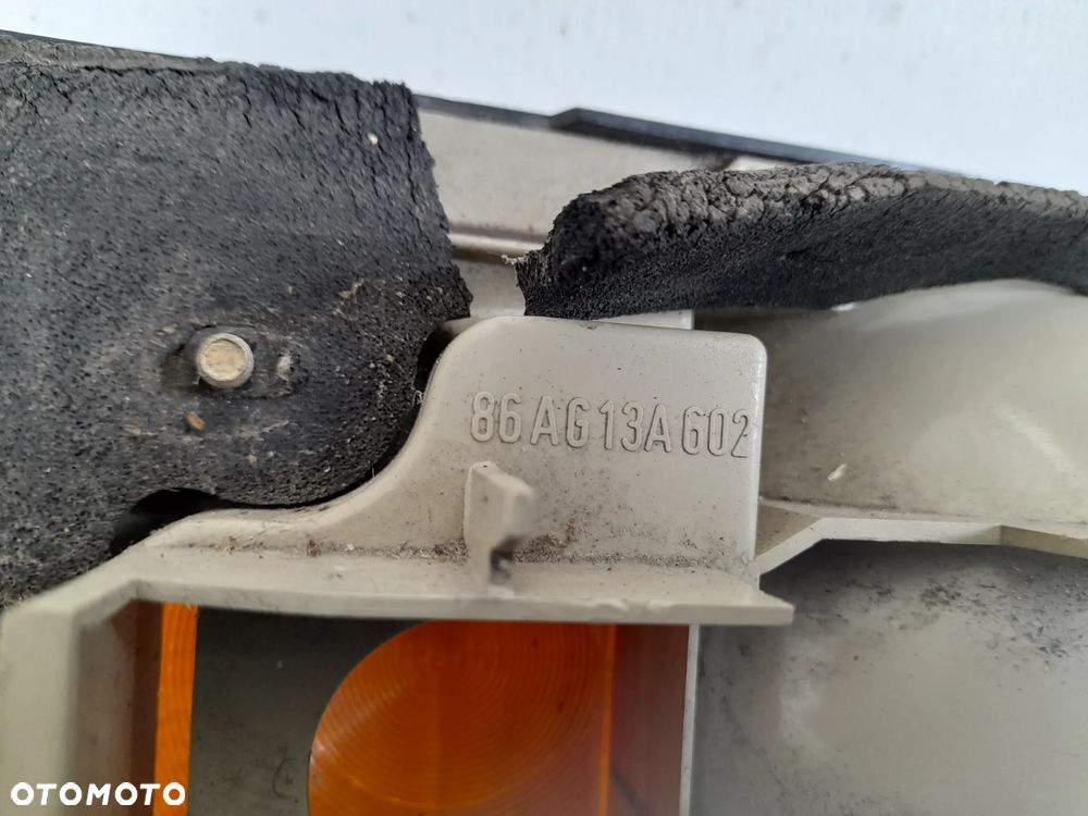 Lampa prawy tył Ford Escort MK4 Ford OE 86AG13A602 - 5