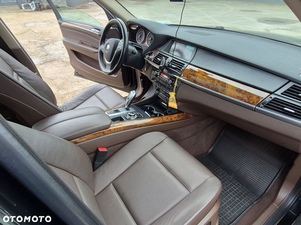 BMW X5 xDrive30d - 9