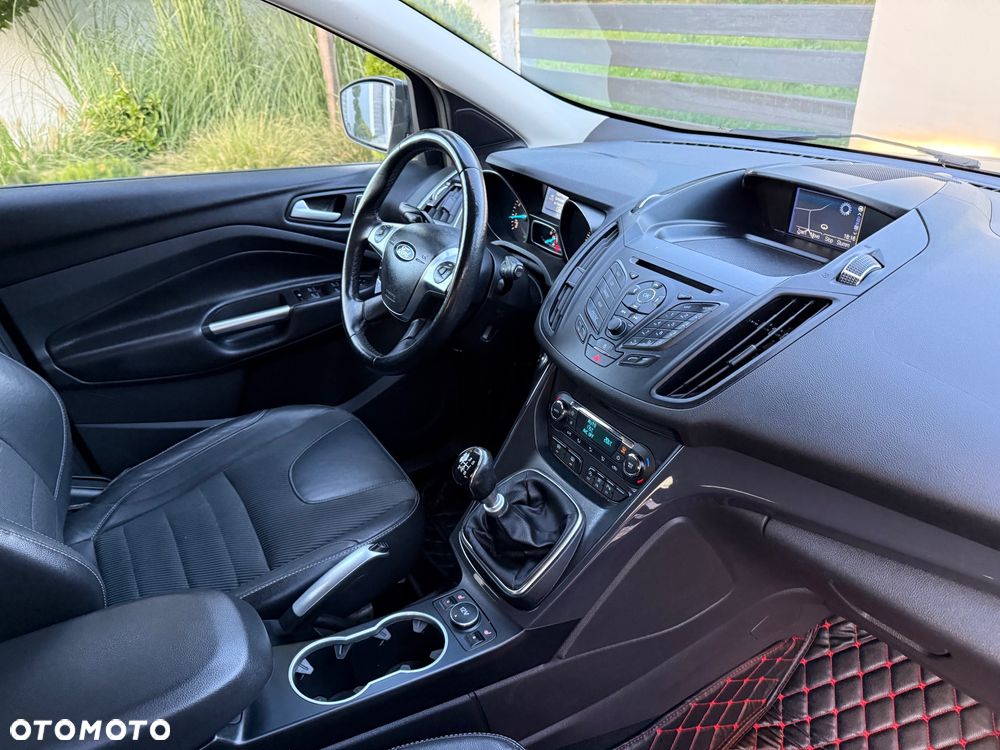 Ford Kuga 1.5 EcoBoost 2x4 Business Edition - 18