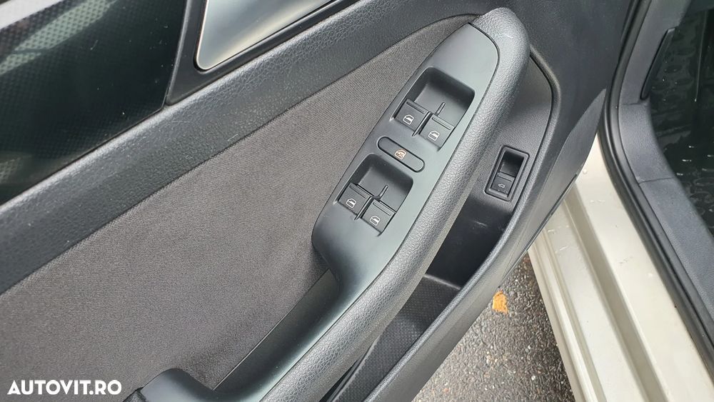 Volkswagen Jetta 1.6 TDI CR DPF Comfortline - 18