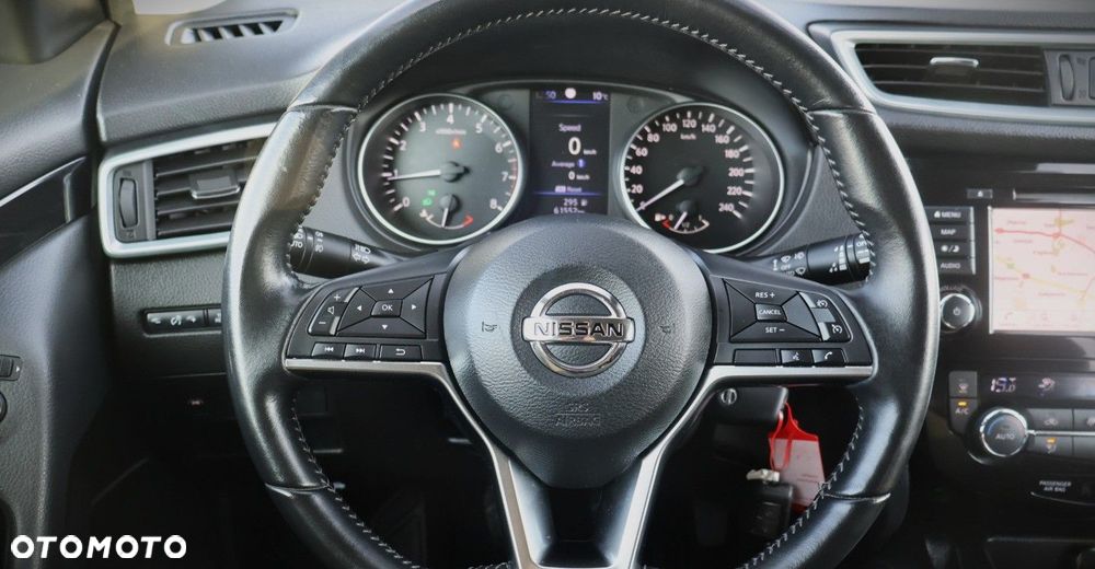Nissan Qashqai - 21