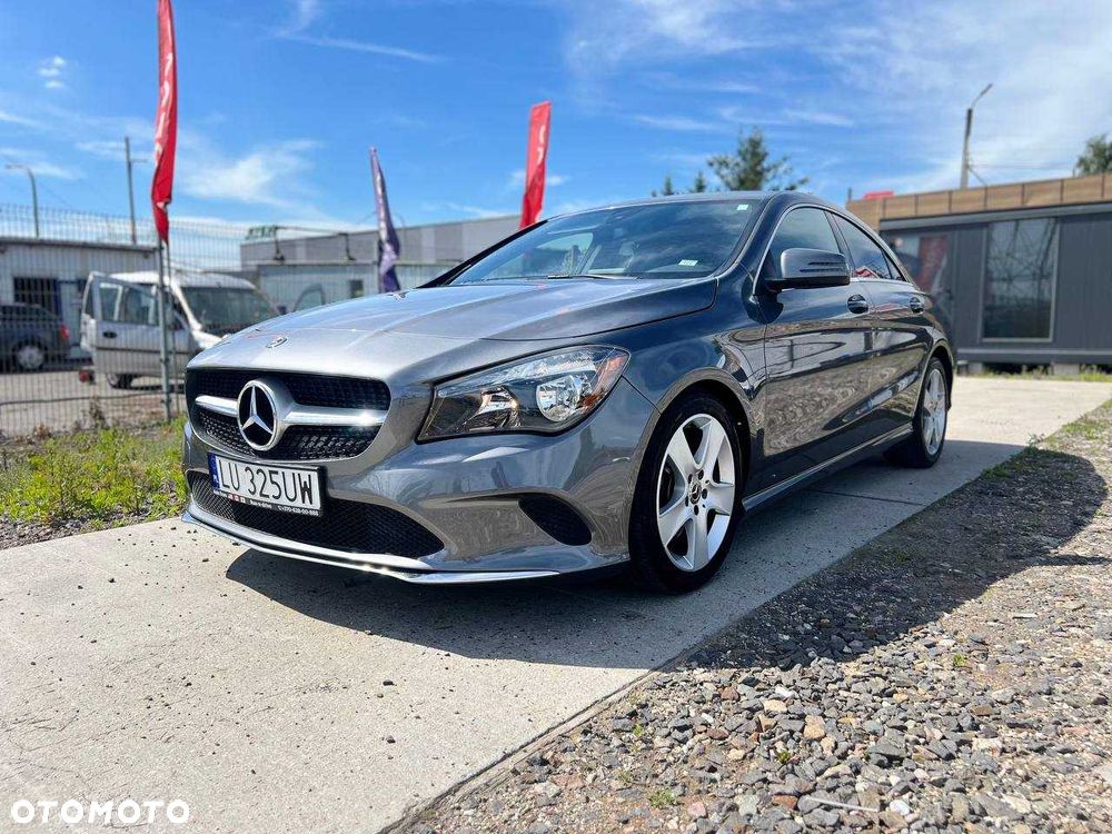 Mercedes-Benz CLA - 4