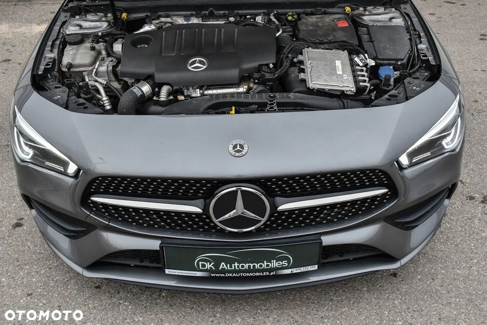 Mercedes-Benz CLA 200 d AMG Line 8G-DCT - 41