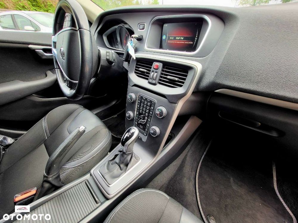 Volvo V40 - 17